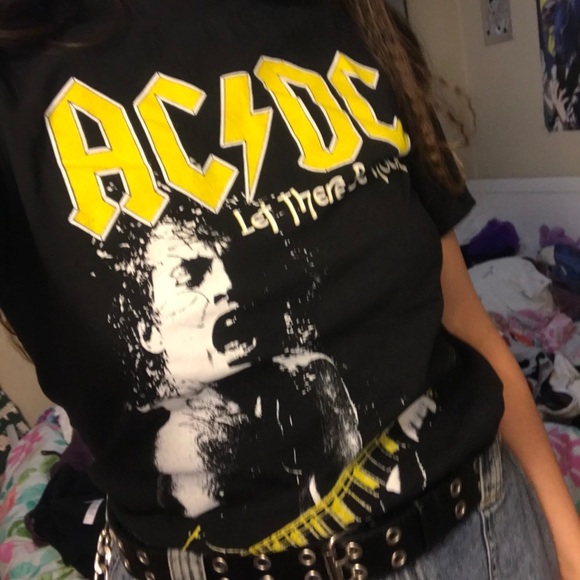 ACDC ROCK BAND TEE SHIRT - Picture 3 of 4